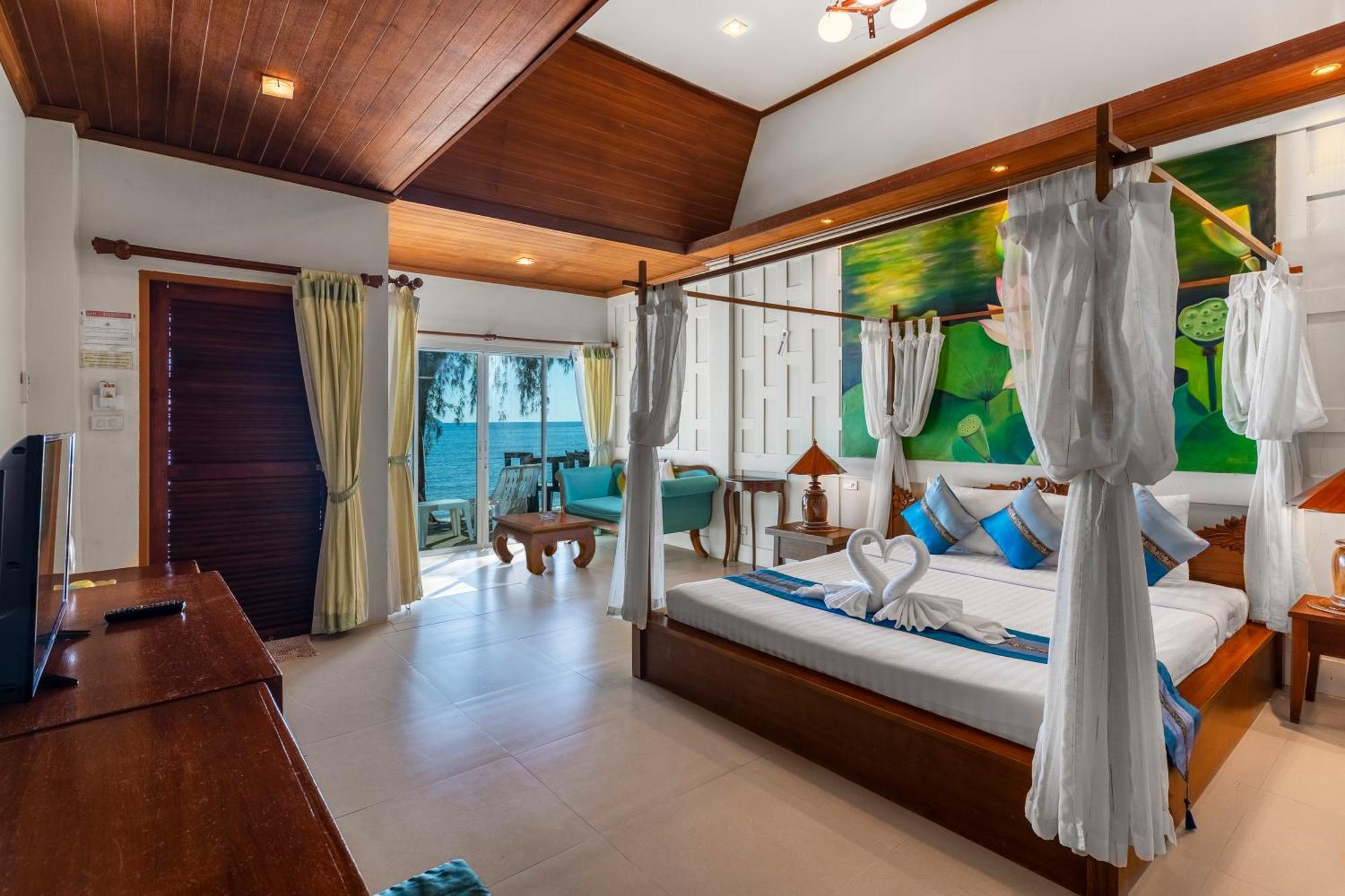 Coconut Resort, 3*
