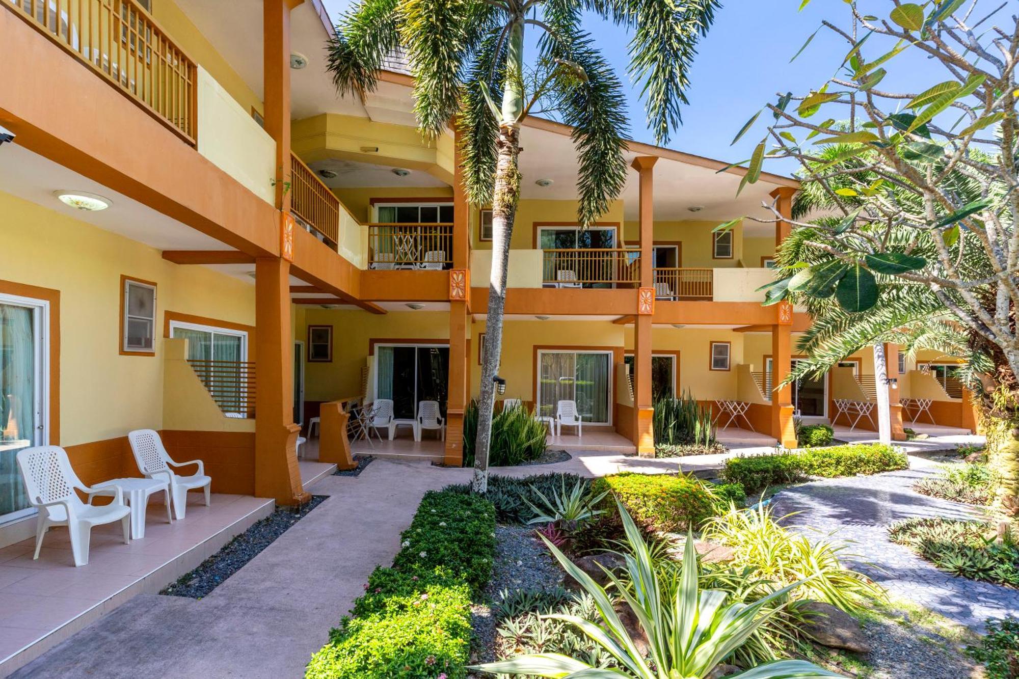 Coconut Resort, Resort