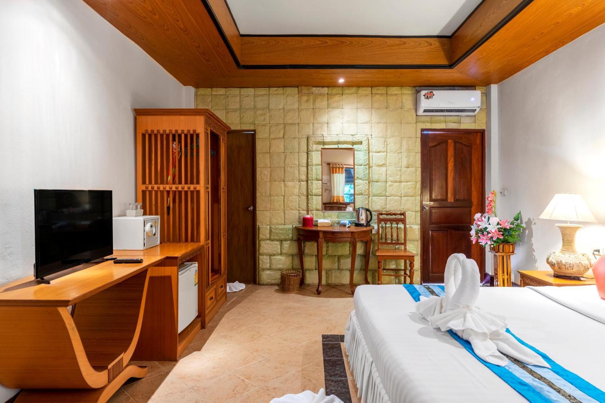 Coconut Resort, 3* Koh Chang