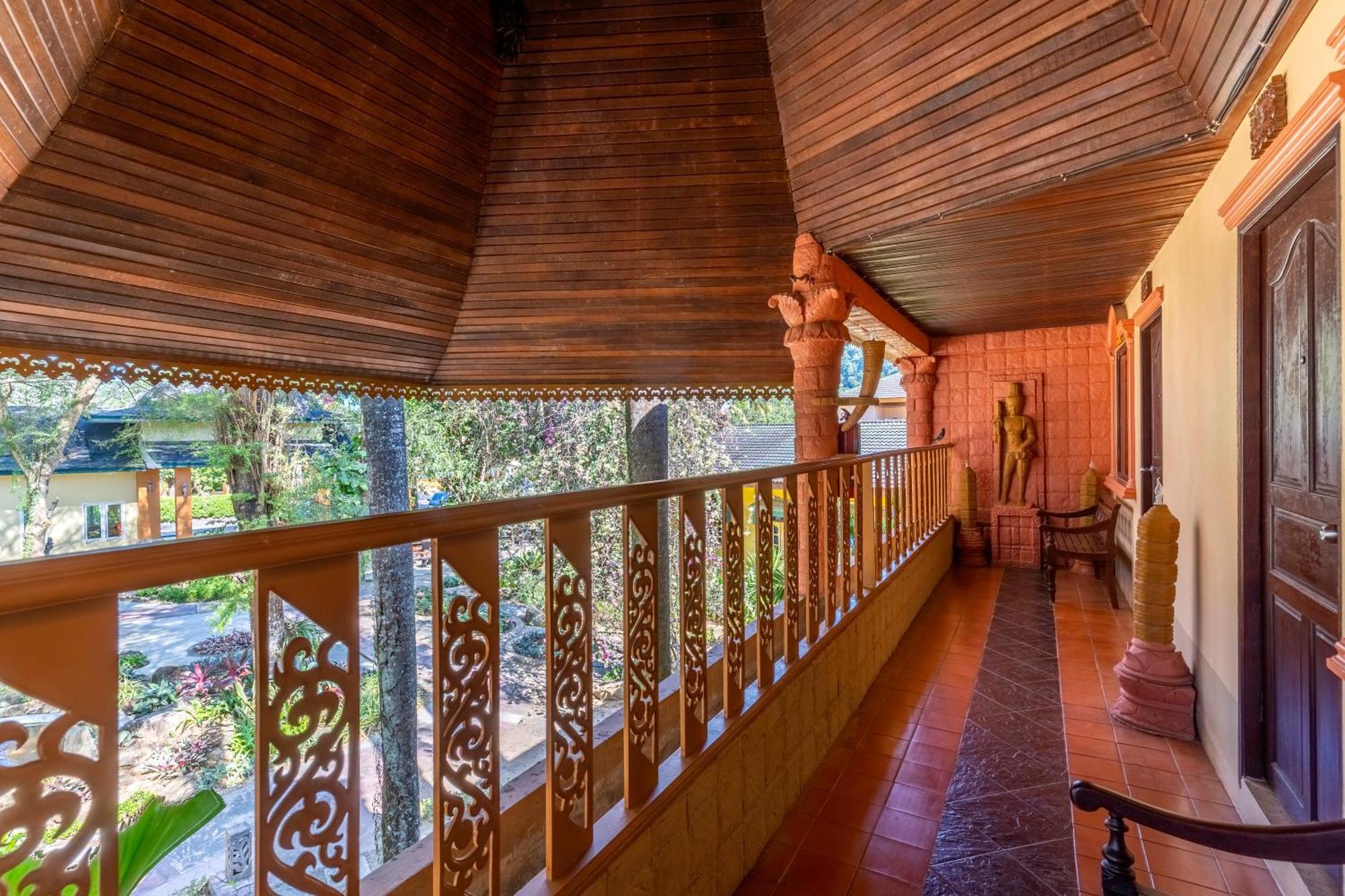 Coconut Resort, Koh Chang
